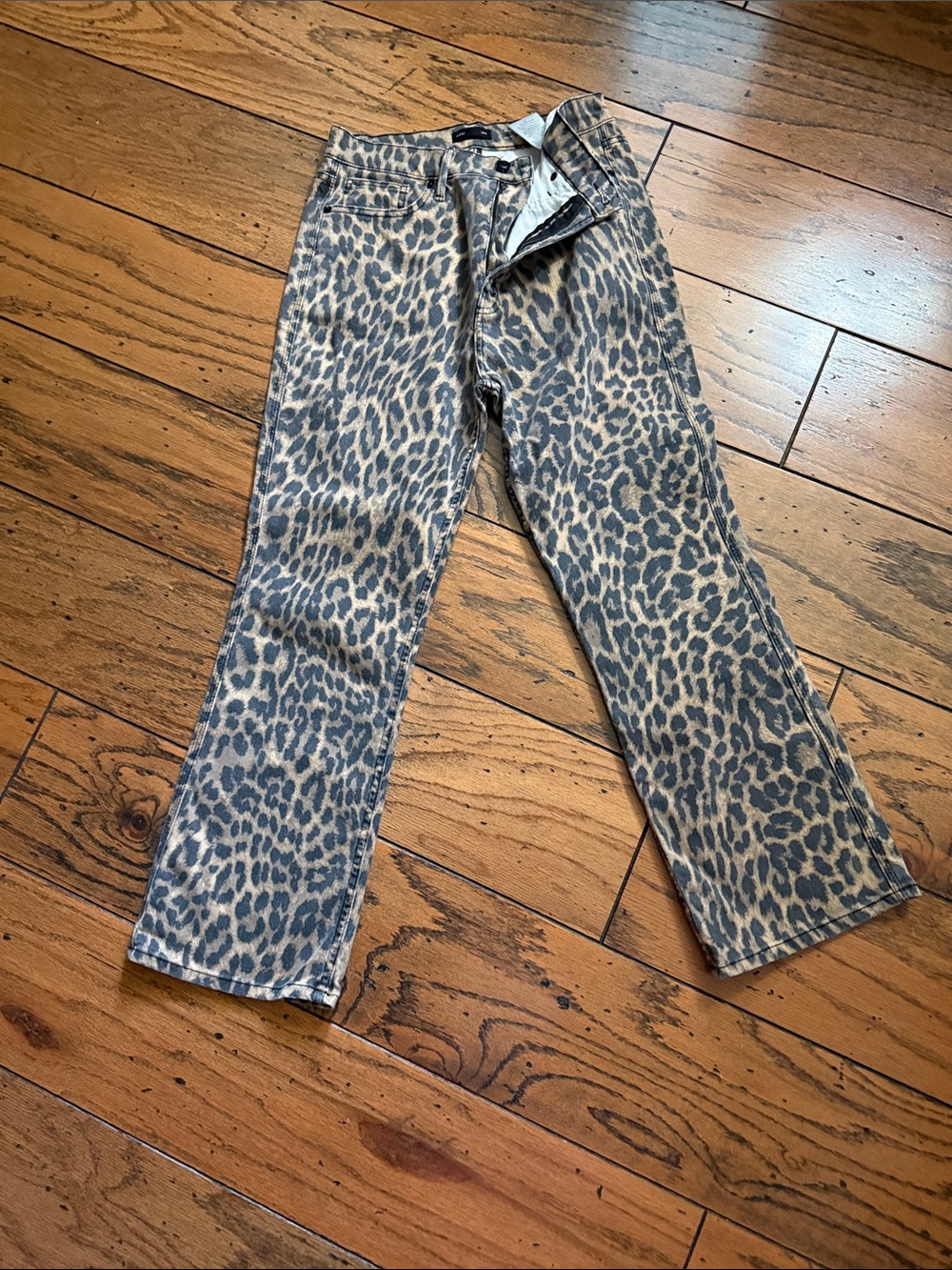 Good American Leopard Print Ankle Length Flare Jeans - Beige and Charcoal